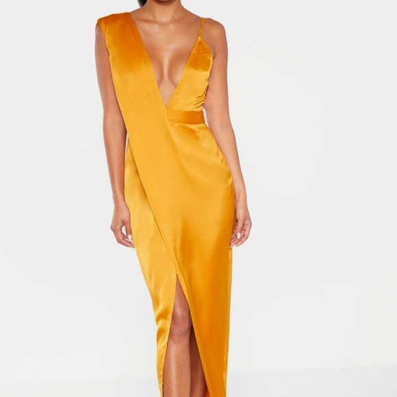 Pretty little thing Mustard asymmetric drape maxi dress - Picture 1 of 2